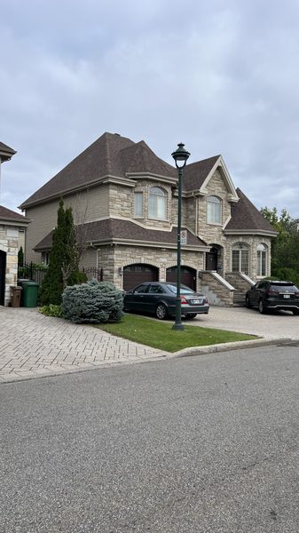 Toiture résidentielle haut de gamme — Toiture Renault Expert Montréal